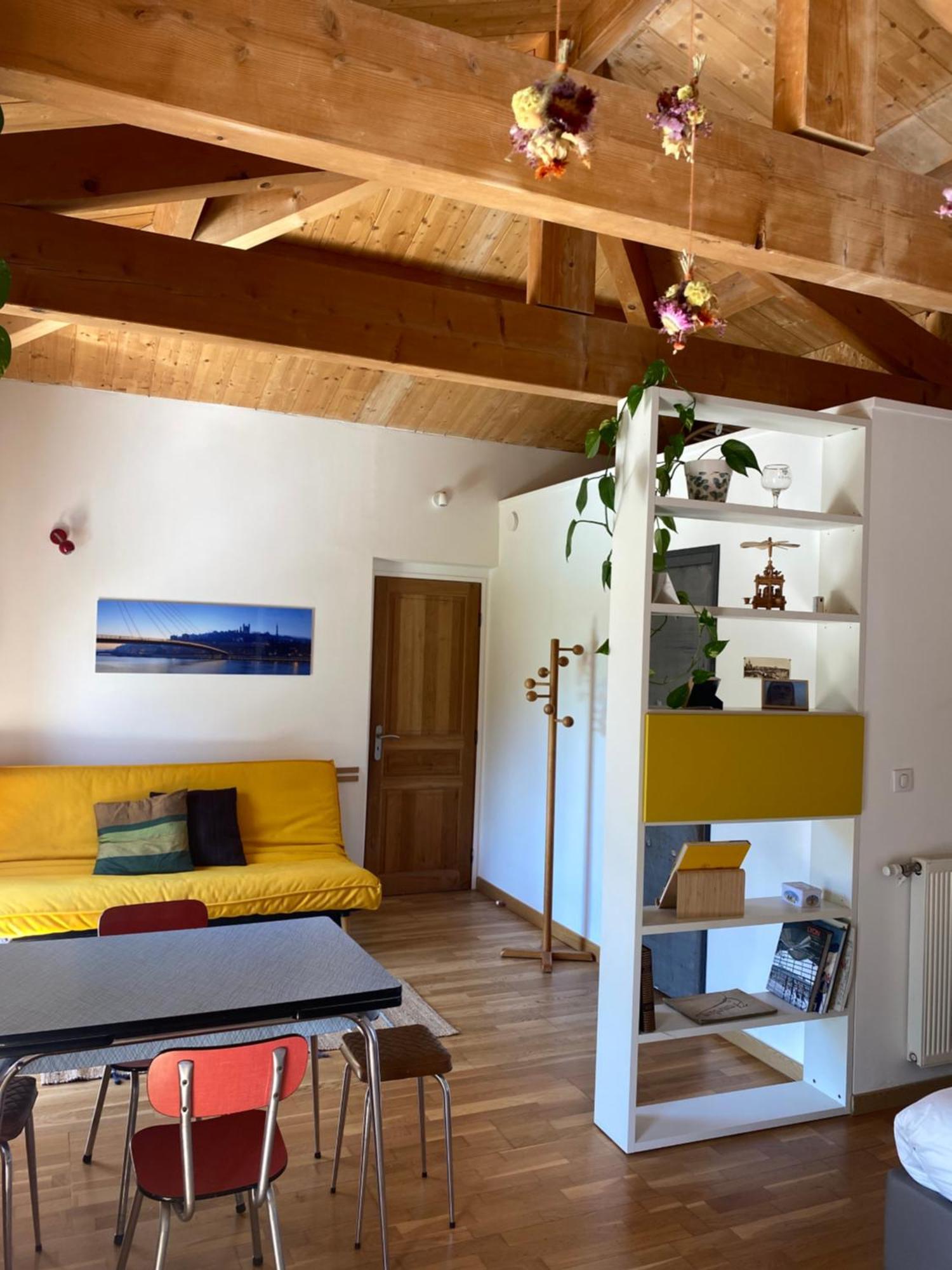 Les Cabanons Bed & Breakfast Dardilly Eksteriør bilde