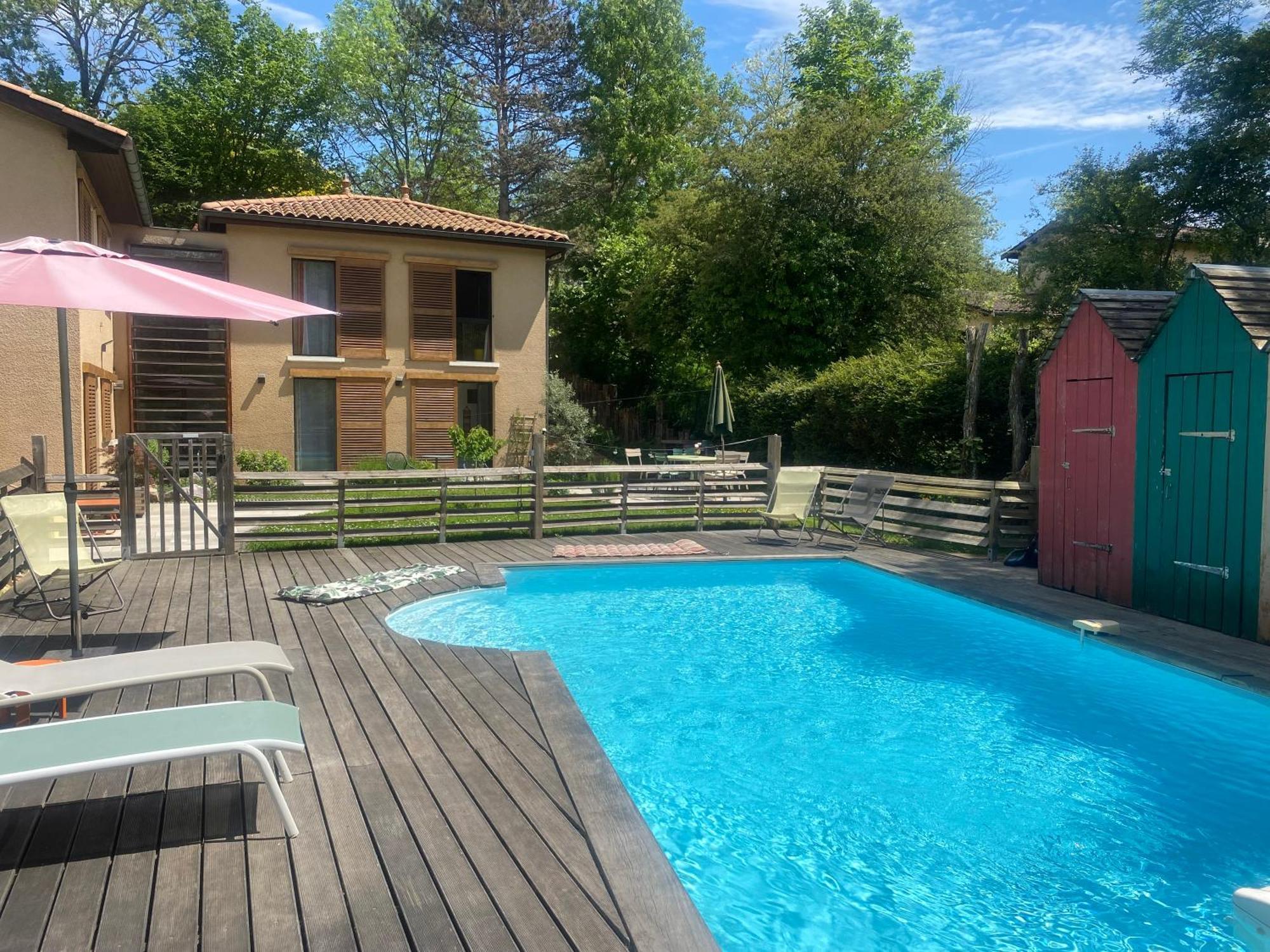 Les Cabanons Bed & Breakfast Dardilly Eksteriør bilde